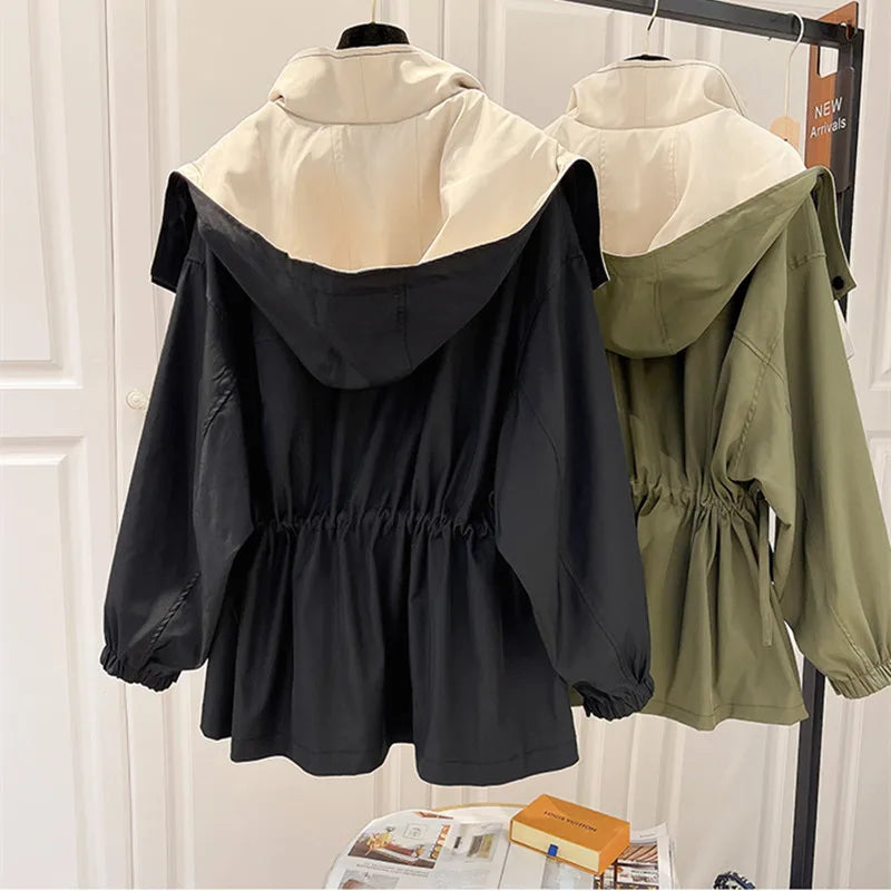 Alva – Elegancka kurtka chroniąca przed niekorzystnymi warunkami pogodowymi i wiatrem