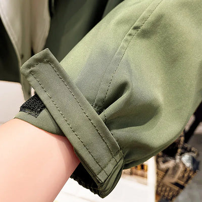 Alva – Elegancka kurtka chroniąca przed niekorzystnymi warunkami pogodowymi i wiatrem